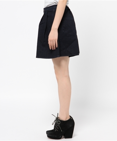 WEGO（ウィゴー）の「WEGO/デニムキュロット（デニムパンツ・レディース・ホワイト/ダークインディゴブルー・FREE）」の4枚目の写真