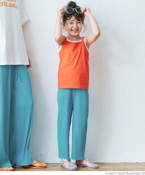 coca(coca)(コカ)の「キッズ カットオフ細リブワイドパンツ(その他パンツ・キッズ・グレー系その他/グリーン/ライトブルー/イエロー/ブラック/マスタード/ピンク系その他/ブラウン/カーキ/グレイッシュベージュ/ブルー/アイボリー/チャコールグレー・100/110/120/130)」の16枚目の写真