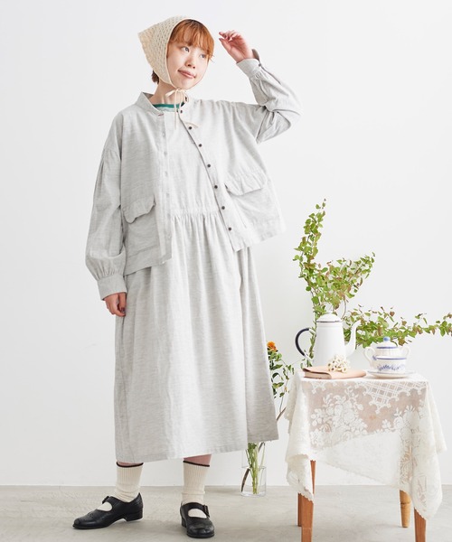 chambre de charme（シャンブルドゥシャーム）の「cdc ミジンコール　BOOKポケットブラウス（シャツ/ブラウス・レディース・ライトグレー/カーキ・FREE）」の22枚目の写真