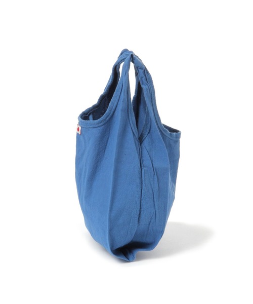 niko and...(ニコアンド)の「オリジナル製品染めトートエコバッグS(エコバッグ/サブバッグ・レディース・イエロー/ブルー/ナチュラル・0)」の6枚目の写真