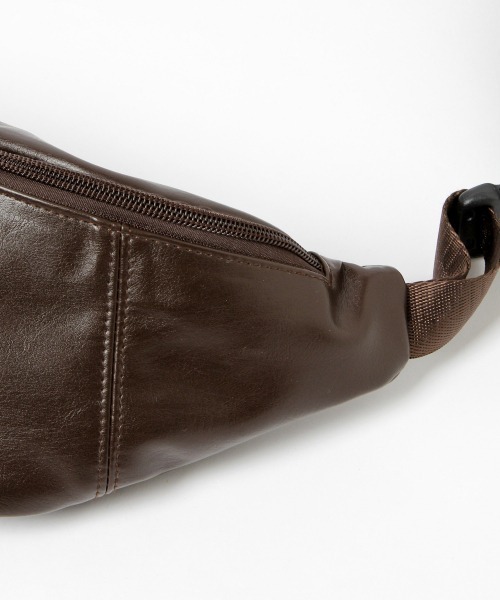 LOWRYS FARM(ローリーズファーム)の「FLウエストバッグ 958539(ボディバッグ/ウエストポーチ・レディース・ブラック/ダークブラウン・FREE)」の3枚目の写真