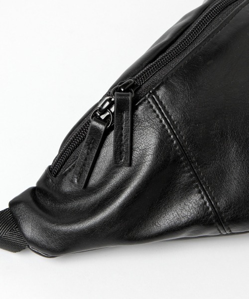 LOWRYS FARM(ローリーズファーム)の「FLウエストバッグ 958539(ボディバッグ/ウエストポーチ・レディース・ブラック/ダークブラウン・FREE)」の5枚目の写真