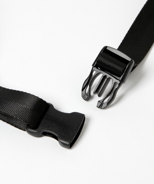 LOWRYS FARM(ローリーズファーム)の「FLウエストバッグ 958539(ボディバッグ/ウエストポーチ・レディース・ブラック/ダークブラウン・FREE)」の15枚目の写真