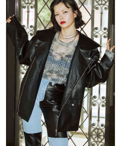 jouetie（ジュエティ）の「ミックスグランジルーズニット（ニット/セーター・レディース・レッド/グレー/ベージュ・MEDIUM）」の2枚目の写真