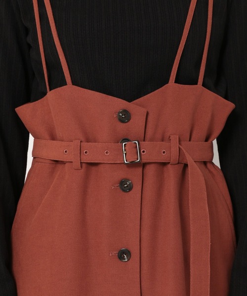 mysty woman（ミスティウーマン）の「【11/12めざましテレビ紹介】脚長効果のあるハイウエストシルエット　アソート前ボタンサス付きスカート 216808（スカート・レディース・アイボリー/イエロー系/レッド系/チャコールグレー/ブラウン系・FREE）」の18枚目の写真