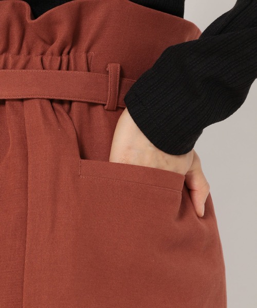 mysty woman（ミスティウーマン）の「【11/12めざましテレビ紹介】脚長効果のあるハイウエストシルエット　アソート前ボタンサス付きスカート 216808（スカート・レディース・アイボリー/イエロー系/レッド系/チャコールグレー/ブラウン系・FREE）」の11枚目の写真