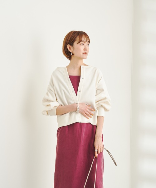 DouDou(ドゥドゥ)の「ステッチ入りボリュームスリーブカーディガン(カーディガン/ボレロ・レディース・アイボリー/ブラック・FREE)」の20枚目の写真