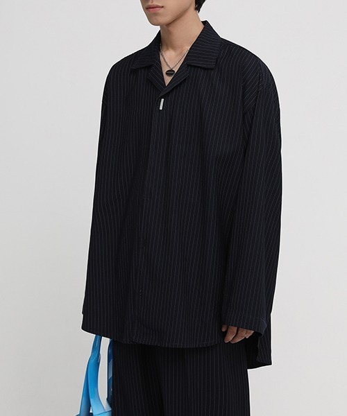 MASONPRINCE(メイソンプリンス)の「【MASONPRINCE】Oversized open collar striped shirt CS2085(シャツ/ブラウス・メンズ・ダークネイビー・S/L/M)」の3枚目の写真