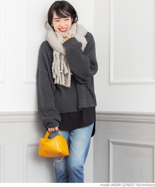 coca(coca)(コカ)の「ポケット付きふわふわショール(マフラー・レディース・アイボリー/グレー・ONE SIZE)」の14枚目の写真