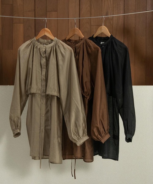 Amiur(エミレ)の「volume sheer shirt(シャツ/ブラウス・レディース・ブラック/ブラウン/ベージュ・FREE)」の6枚目の写真