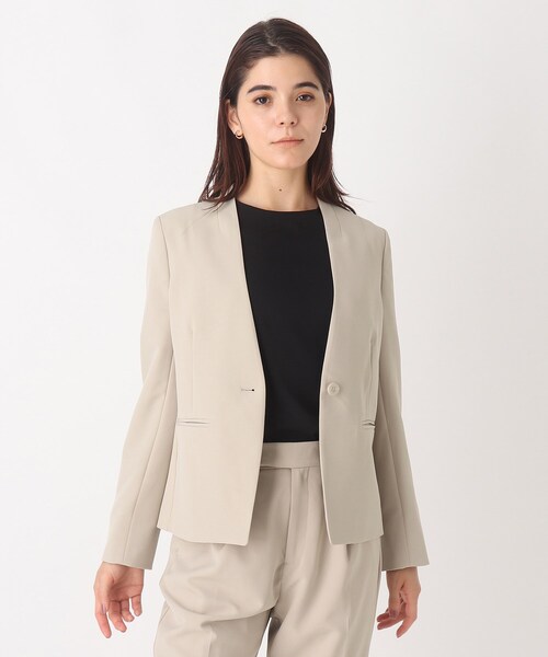 OPAQUE.CLIP（オペークドットクリップ）の「◆デレガントダブルクロス ノーカラージャケット【WEB限定サイズ】（スーツジャケット・レディース・ベージュ/ネイビー・40/38/42）」の2枚目の写真