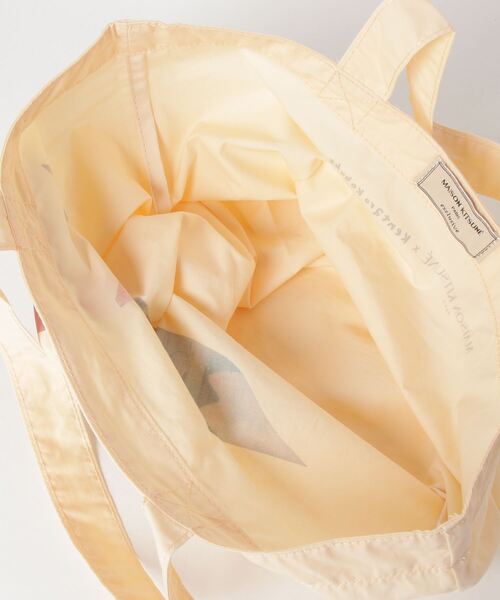 Maison Kitsune（メゾンキツネ）の「WOODEN FOX PRINT ECO BAG（エコバッグ/サブバッグ・メンズ・キナリ/ホワイト・U）」の5枚目の写真