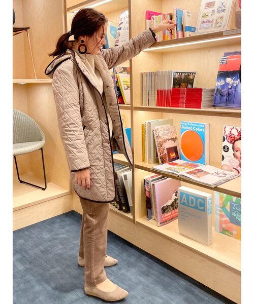 SHOO・LA・RUE（シューラルー）の「◆蓄熱保温中綿入りダイヤ柄ライトキルトコート（その他アウター・レディース・ベージュ/ブラック系7/ネイビー系3/こしょう色系5/グレー系3/オリーブ系3・02/03/04/05）」の13枚目の写真