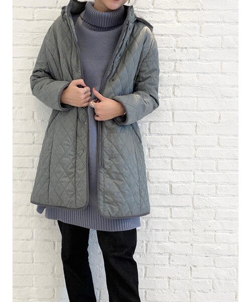 SHOO・LA・RUE（シューラルー）の「◆蓄熱保温中綿入りダイヤ柄ライトキルトコート（その他アウター・レディース・ベージュ/ブラック系7/ネイビー系3/こしょう色系5/グレー系3/オリーブ系3・02/03/04/05）」の9枚目の写真