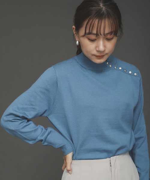 SENSE OF PLACE by URBAN RESEARCH（センスオブプレイスバイアーバンリサーチ）の「ストレッチボタンディテールセーター（ニット/セーター・レディース・ブラック/アイボリー/ライトブルー/ホワイト系その他・ONE）」の20枚目の写真