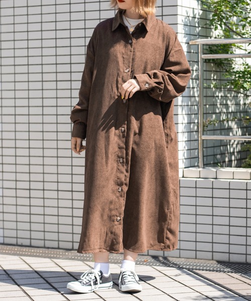 PairPair（ペアペア）の「コーデュロイシャツワンピース（ワンピース・レディース・グレイッシュブルー/ブラウン/アイボリー・FREE）」の20枚目の写真