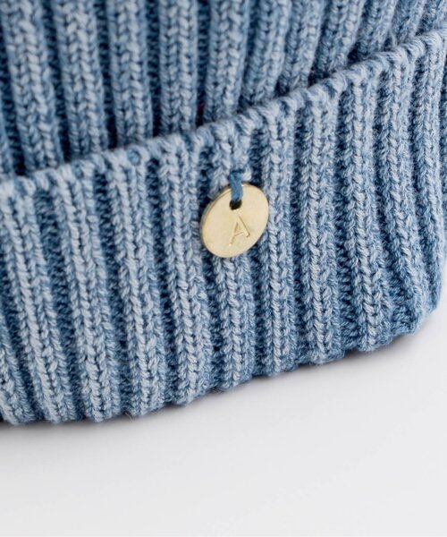Ampersand（アンパサンド）の「/ベーシックニット帽（ニットキャップ/ビーニー・キッズ・インディゴブルー・50/54）」の3枚目の写真