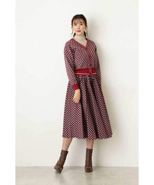 JILL STUART（ジルスチュアート）の「◆キエラジャガードニット（カーディガン/ボレロ・レディース・カーキ/ボルドー・FREE）」の22枚目の写真