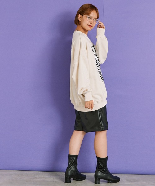 byYOUANCE（バイユアンス）の「ダメージグラフィックスウェット（スウェット・レディース・オートミール/アイボリー/グリーン/スミクロ/ピンク/サックスブルー/ブラック・FREE）」の9枚目の写真