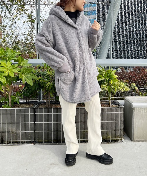 PUAL CE CIN（ピュアルセシン）の「【一部WEB限定】両面ボアコート（その他アウター・レディース・ライトグレー/ブラック/ベージュ/グリーン/アイボリー/ブルーグレー・FREE）」の9枚目の写真