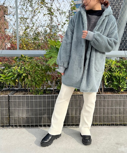 PUAL CE CIN（ピュアルセシン）の「【一部WEB限定】両面ボアコート（その他アウター・レディース・ライトグレー/ブラック/ベージュ/グリーン/アイボリー/ブルーグレー・FREE）」の12枚目の写真