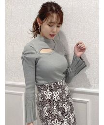 デコルテオープンリブニットトップス