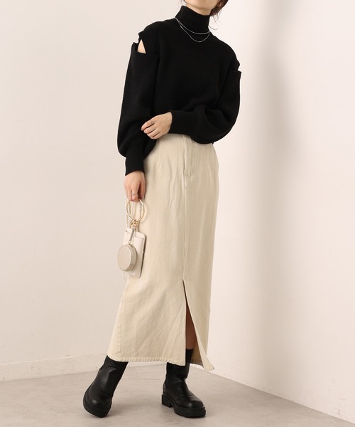 one after another NICE CLAUP(ワンアフターアナザーナイスクラップ)の「ボタンの位置で印象が変わる!肩ボタンハイネックニット(ニット/セーター・レディース・アイボリー/ブラック/グレー/ピンク・FREE)」の5枚目の写真