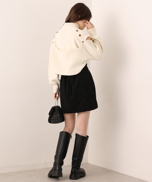 one after another NICE CLAUP(ワンアフターアナザーナイスクラップ)の「ボタンの位置で印象が変わる!肩ボタンハイネックニット(ニット/セーター・レディース・アイボリー/ブラック/グレー/ピンク・FREE)」の22枚目の写真