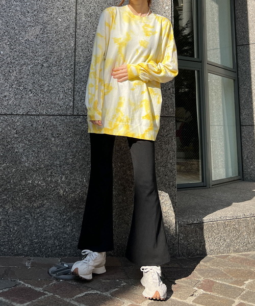 HEYUMM(ヘユム)の「カラフルタイダイニットトップ(ニット/セーター・レディース・ブルー/ピンク/イエロー・ONE)」の12枚目の写真