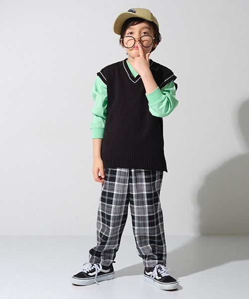 XLARGE KIDS(エクストララージキッズ)の「ニットVベスト(ベスト・キッズ・ブラック/トップグレー・110cm/100cm/140cm/130cm/90cm/120cm)」の12枚目の写真