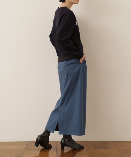 NATURAL BEAUTY BASIC(ナチュラルビューティーベーシック)の「ピケストレッチタイトミモレスカート(スカート・レディース・チャコールグレー/オフホワイト/ブルー・SMALL/MEDIUM)」の7枚目の写真