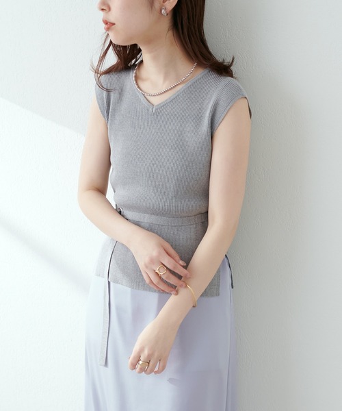 natural couture（ナチュラルクチュール）の「【WEB限定】素材感で魅せる　ノースリリブニット×キャミワンピースセット（ワンピース・レディース・ブラック/ベージュ/サックスブルー/ドット・FREE）」の3枚目の写真