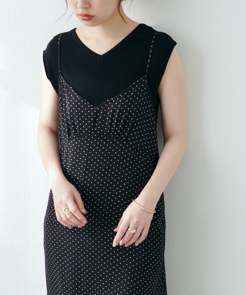 natural couture（ナチュラルクチュール）の「【WEB限定】素材感で魅せる　ノースリリブニット×キャミワンピースセット（ワンピース・レディース・ブラック/ベージュ/サックスブルー/ドット・FREE）」の22枚目の写真
