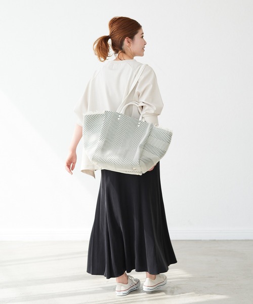 Spick & Span（スピックアンドスパン）の「【MICA DELLA VALLE】vacanze grande ヘリンボーン2WAY（トートバッグ・レディース・グリーン・FREE）」の2枚目の写真