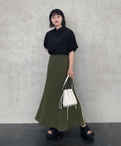 PAGEBOY（ページボーイ）の「ショートドロストシャツ（シャツ/ブラウス・レディース・ブラック/オフホワイト/チョコ・FREE）」の6枚目の写真