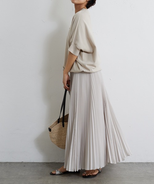 OUVRAGE CLASSE(ウヴラージュクラス)の「アコーディオンプリーツスカート(スカート・レディース・ブラック/ベージュ/カーキ・FREE)」の12枚目の写真