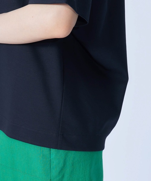 ROPE'（ロペ）の「【接触冷感・UVカット】プレミアムコットン5分袖コクーンTシャツ（Tシャツ/カットソー・レディース・ブラック/ホワイト/オリーブ/ダークラベンダー/オレンジ・38）」の21枚目の写真