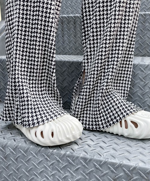 Figments（フィグメンツ）の「千鳥柄イージーパンツ（その他パンツ・レディース・ブラック・FREE）」の8枚目の写真