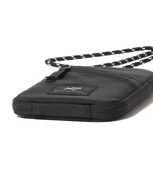 ESTNATION(エストネーション)の「New Life Project / "ダントツ撥水" パスポートケース《ESTNATION EXCLUSIVE》(ショルダーバッグ・メンズ・ブラック/オリーブ・FREE)」の12枚目の写真