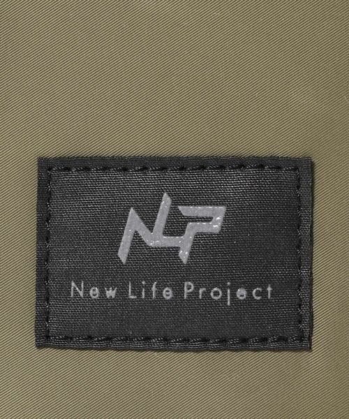 ESTNATION(エストネーション)の「New Life Project / "ダントツ撥水" パスポートケース《ESTNATION EXCLUSIVE》(ショルダーバッグ・メンズ・ブラック/オリーブ・FREE)」の7枚目の写真