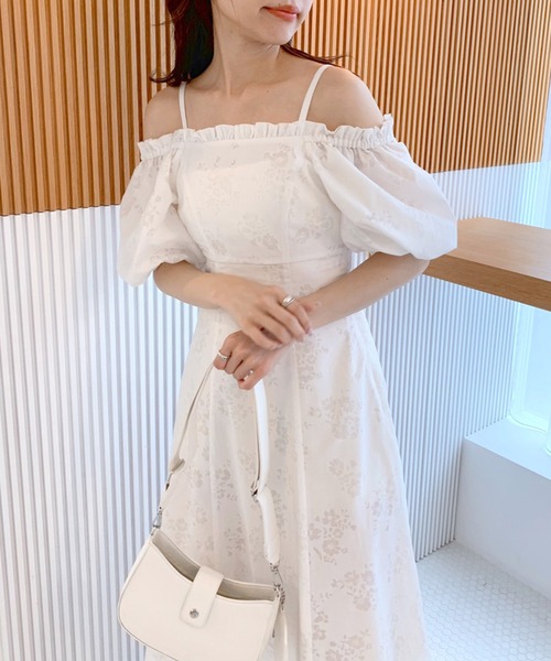 OLIVE des OLIVE（オリーブデオリーブ）の「オフショルワンピース