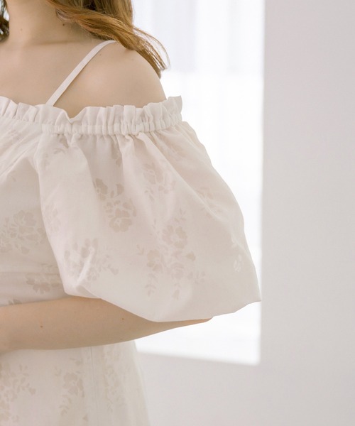 OLIVE des OLIVE（オリーブデオリーブ）の「オフショルワンピース