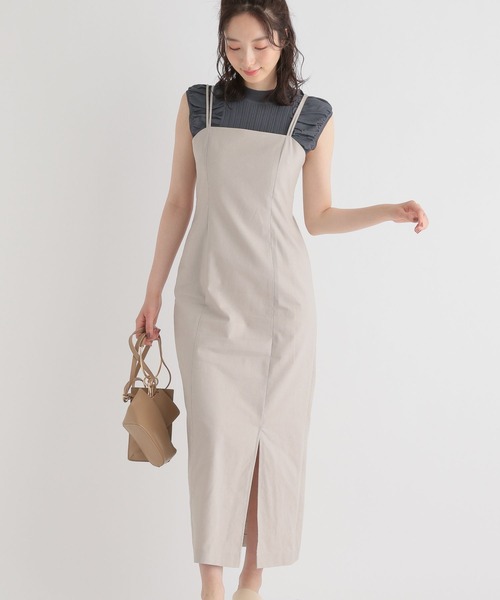 Andemiu（アンデミュウ）の「スリットIラインキャミワンピース