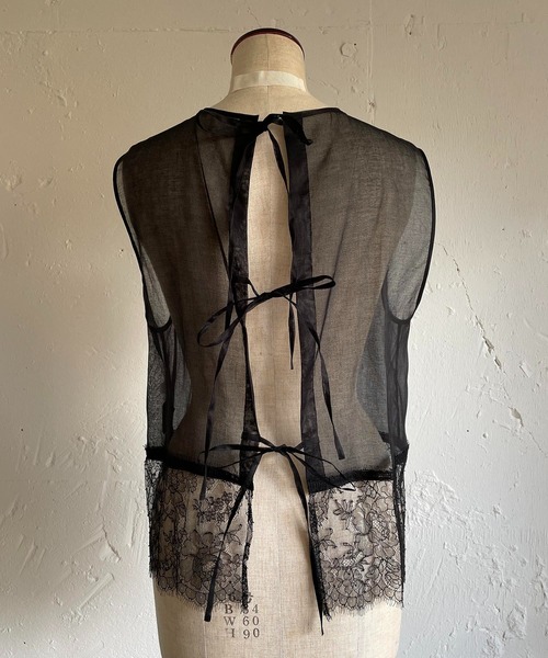 Heriter（エリテ）の「リバーレースジレ（ベスト）」 - WEAR