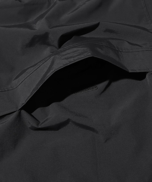 Carhartt WIP（カーハートダブリューアイピー）の「Carhartt WIP/カーハートダブリューアイピー NIMBUS PULLOVER アノラックジャケット（マウンテンパーカー・メンズ・ブラック・L/S/XL/M）」の14枚目の写真