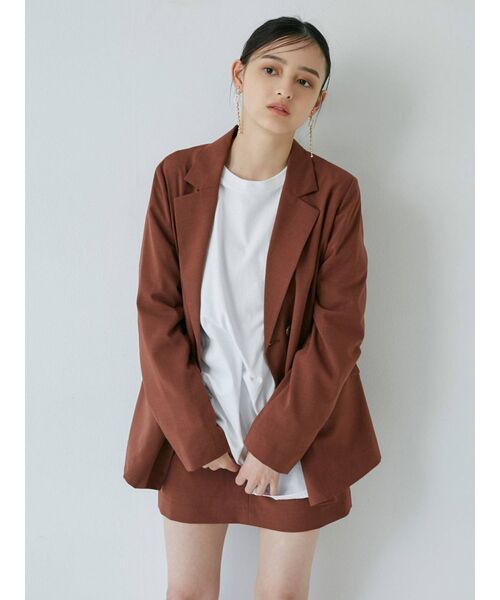 MURUA（ムルーア）の「カーブウエストミニスカート【セットアップ着用可】（スカート・レディース・グリーン/グレー/ブラウン・1/2）」の7枚目の写真