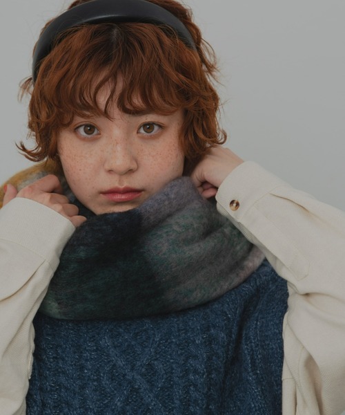 MERLOT（メルロー）の「チェックボリュームマフラー（マフラー・レディース・ピンク/オレンジ/グリーン/マルチ/ライトグリーン/ブルー・FREE）」の9枚目の写真