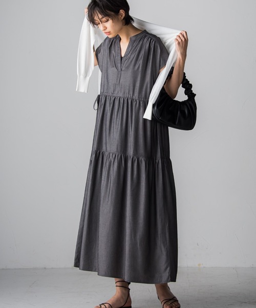 socolla（ソコラ）の「【socolla】デニムライクティアードワンピース（ワンピース・レディース・ブラック/ネイビー/ブルー・M）」の12枚目の写真