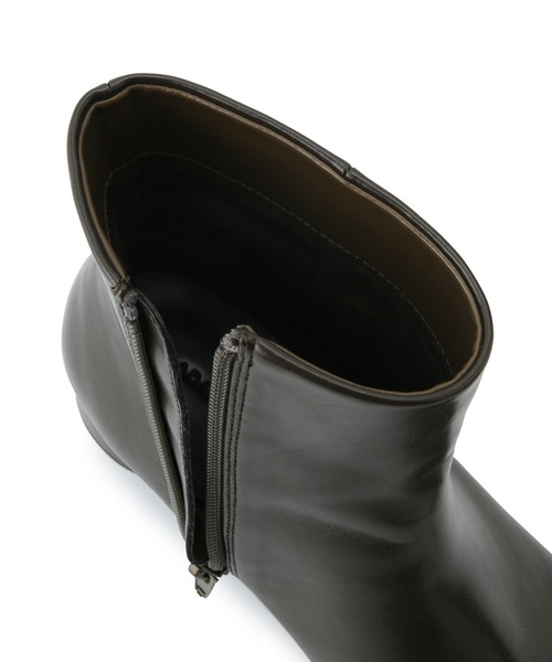 ADAM ET ROPE'（アダムエロペ）の「ワイドスクエアショートブーツ（ブーツ・レディース・カーキ/ホワイト・24.0cm/23.0cm/23.5cm/24.5cm）」の3枚目の写真