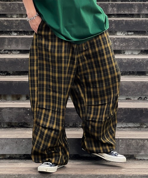 kutir(クティール)の「ワイドチェックスノーパンツ(カーゴパンツ・メンズ・ブラック/ベージュ/イエロー・SMALL/MEDIUM/LARGE)」の3枚目の写真